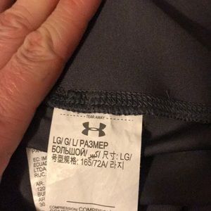 Grey under amor leggings